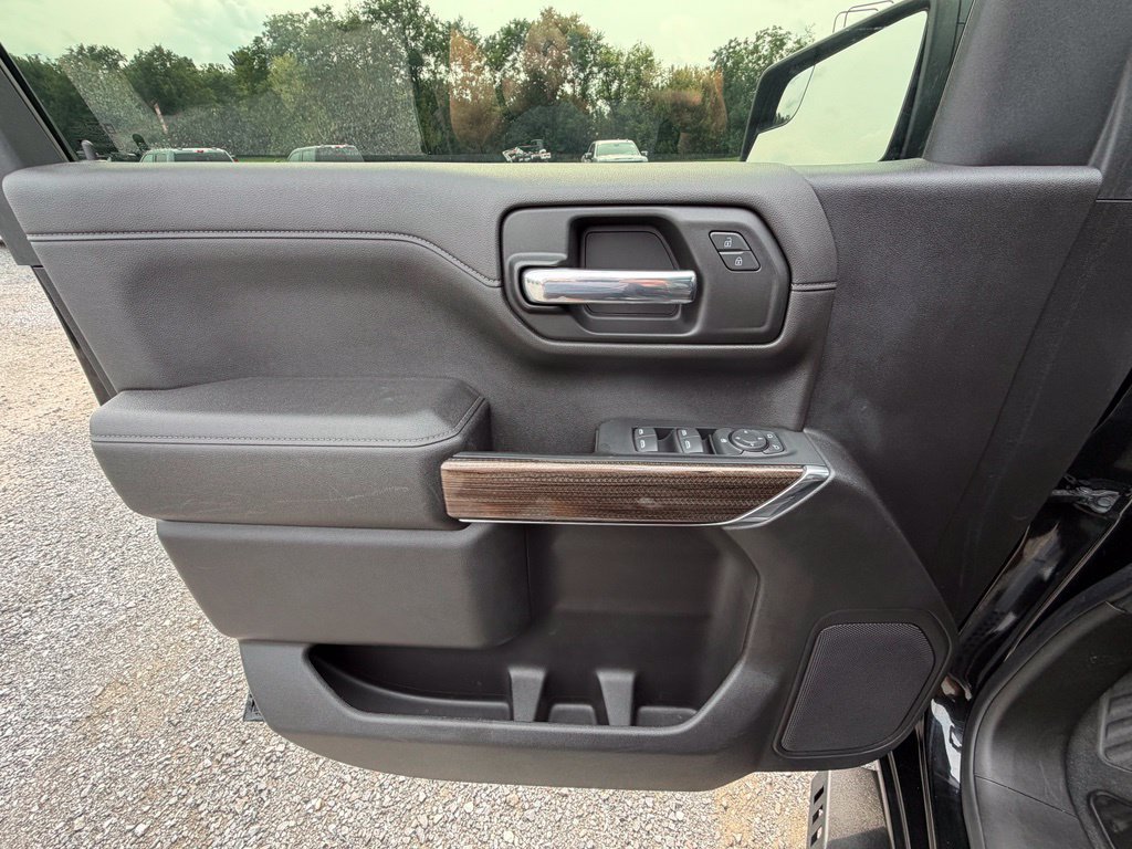 Used 2021 Chevrolet Silverado 1500 RST w/ Bed Protection Package AWD/4WD image 5