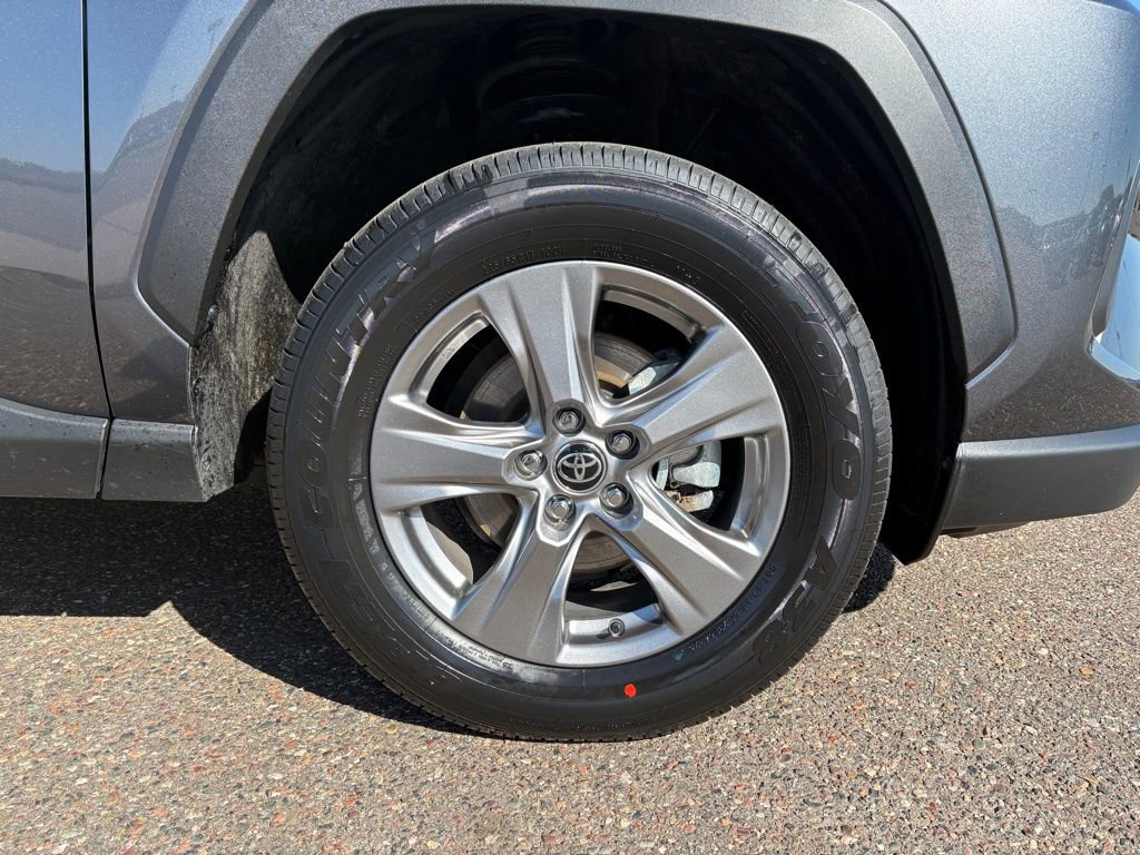 Certified 2025 Toyota RAV4 LE AWD/4WD image 11