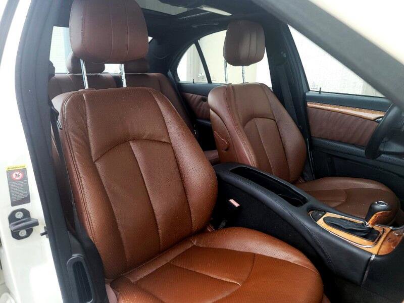 Used 2009 Mercedes-Benz E 550 Sedan image 21