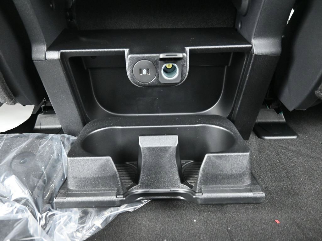 New 2026 Ford F350 4x4 Crew Cab Super Duty image 15