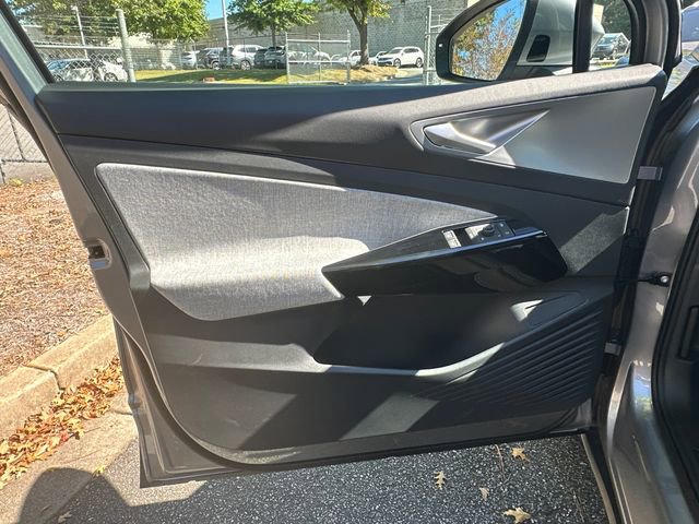 New 2025 Volkswagen ID.4 Pro image 10