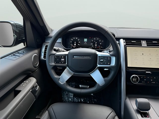 New 2026 Land Rover Discovery Dynamic SE AWD/4WD image 29