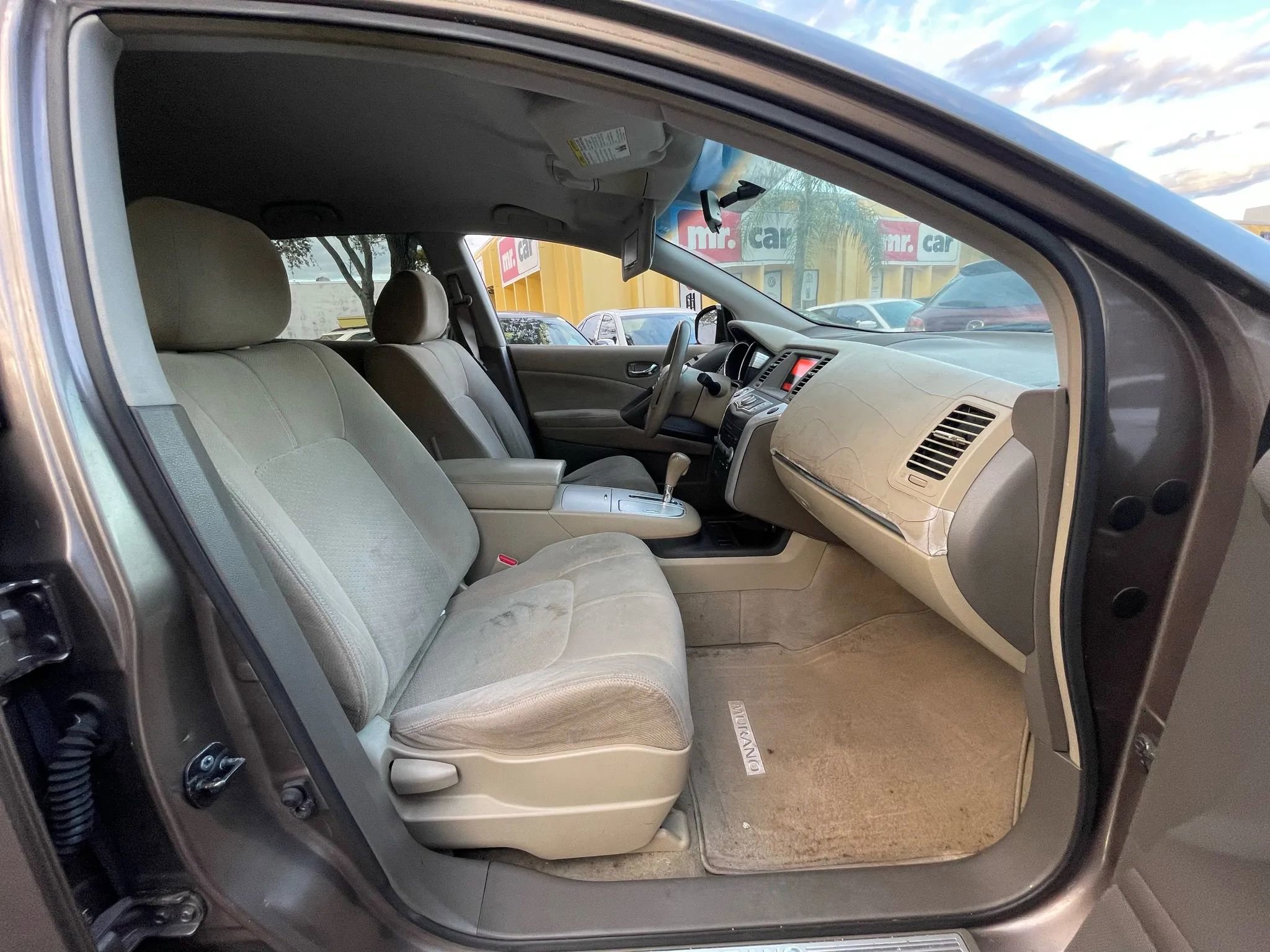 Used 2010 Nissan Murano S image 32