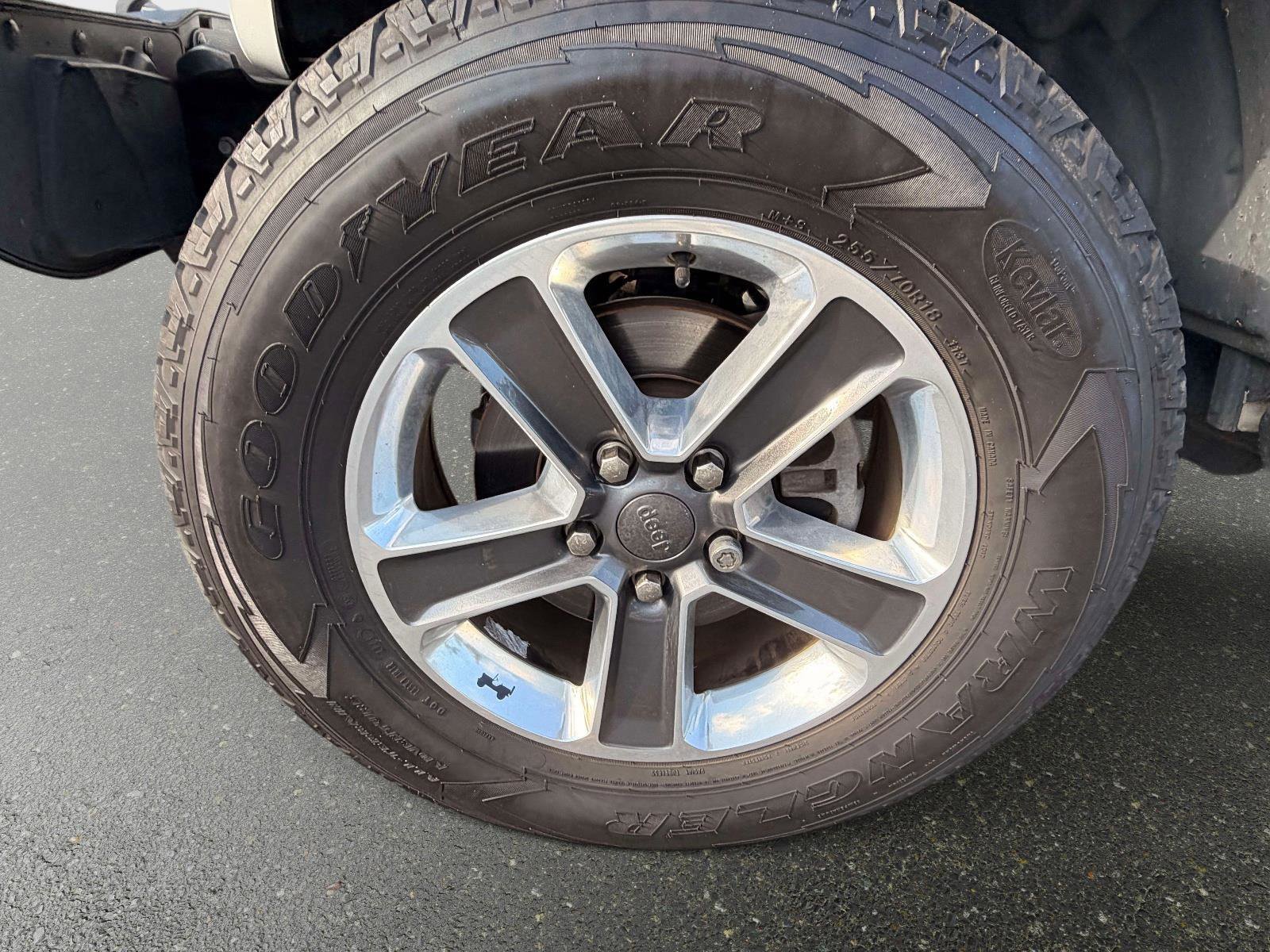 Used 2021 Jeep Wrangler Unlimited Sahara image 10