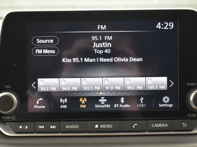 Used 2023 Nissan Rogue SV AWD/4WD image 18