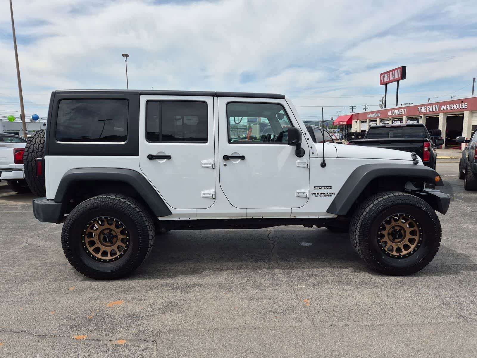 Certified 2017 Jeep Wrangler Unlimited Sport w/ Quick Order Package 24S AWD/4WD image 9