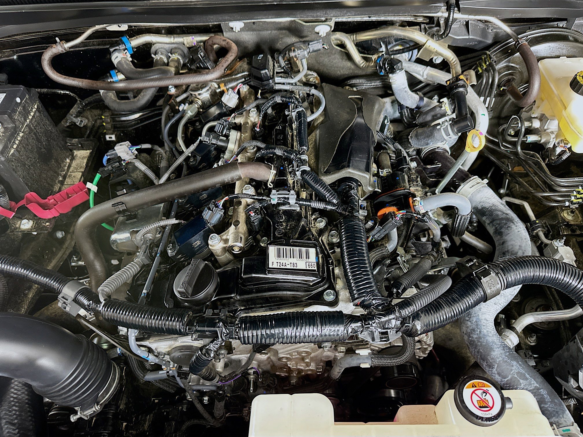 Used 2025 Toyota Tacoma SR5 image 33