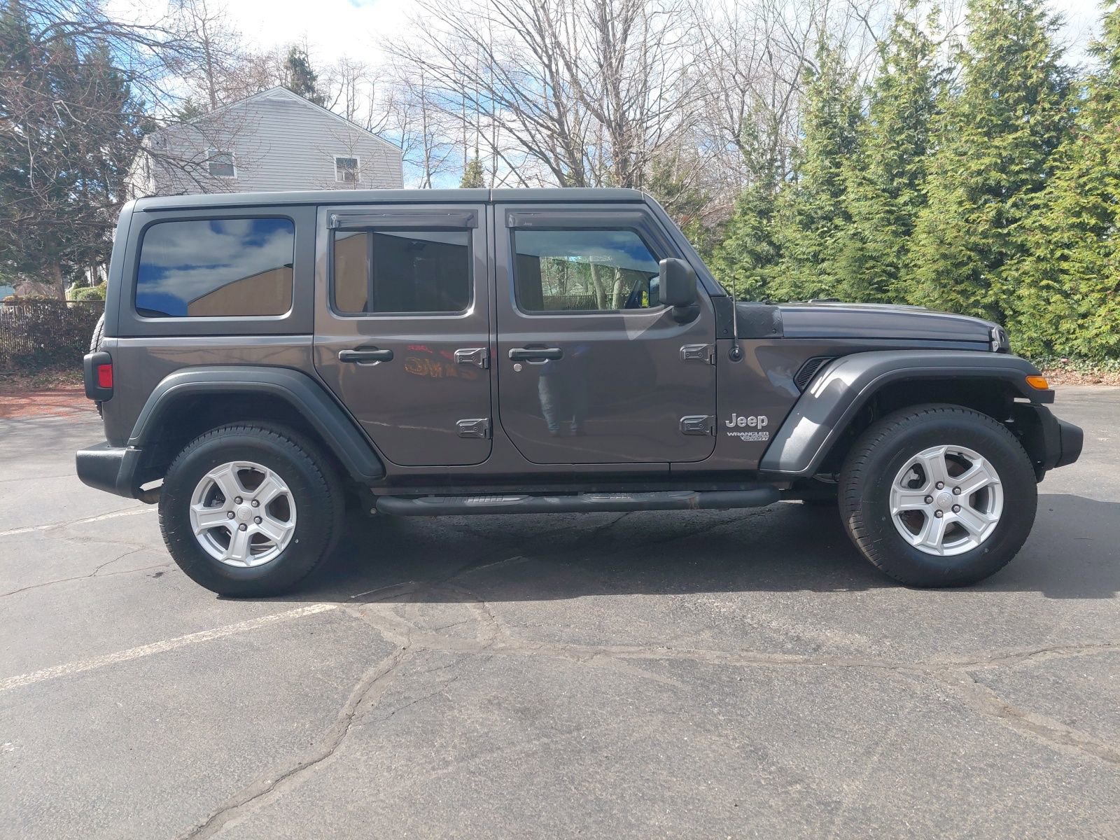 Used 2019 Jeep Wrangler Unlimited Sport S image 34