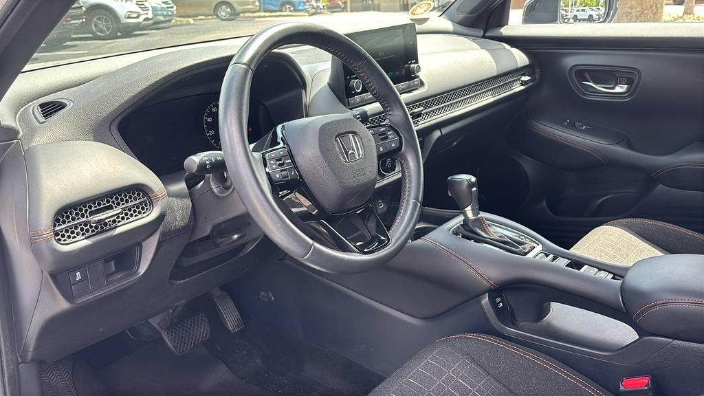 Used 2024 Honda HR-V Sport image 25