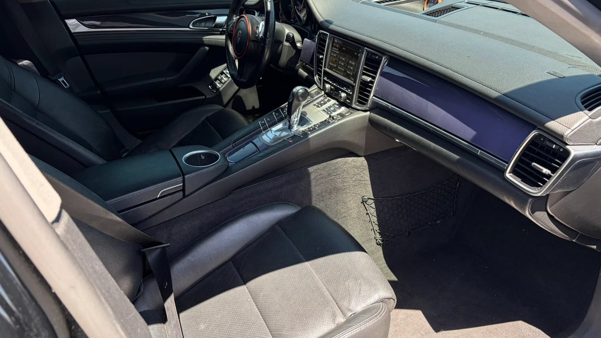 Used 2015 Porsche Panamera 4 AWD/4WD image 14