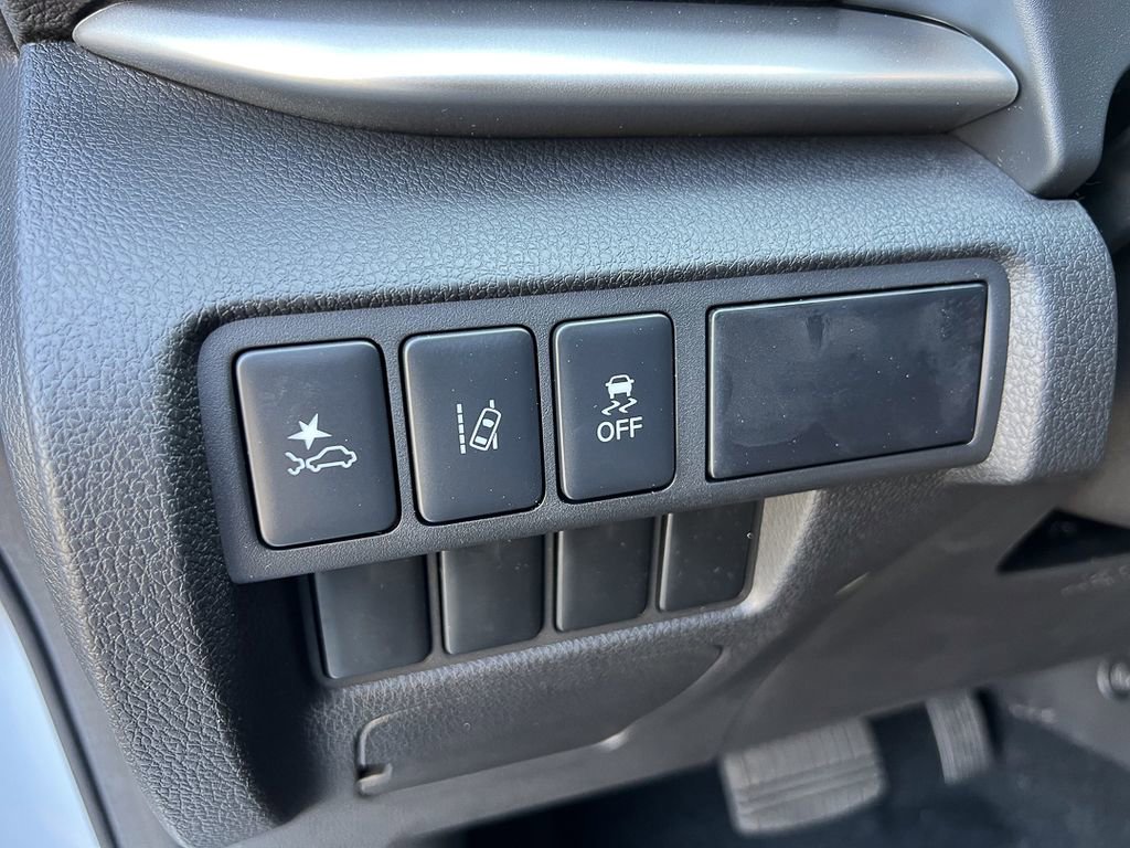 New 2026 Mitsubishi Eclipse Cross LE AWD/4WD image 15