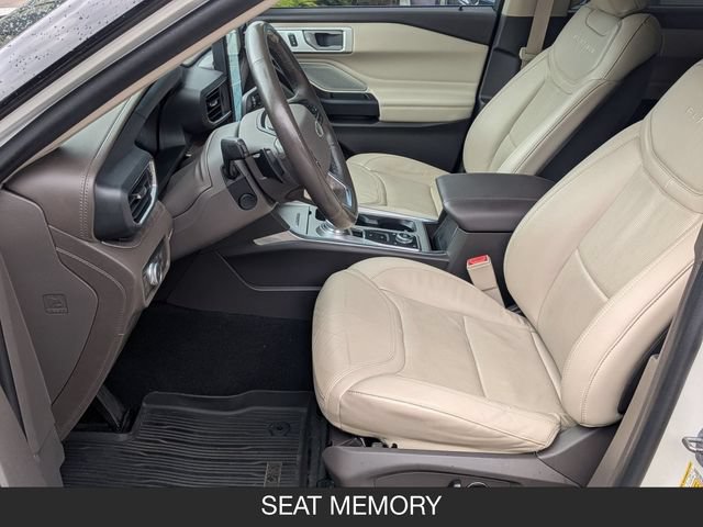 Used 2020 Ford Explorer Platinum w/ Premium Technology Package AWD/4WD image 14