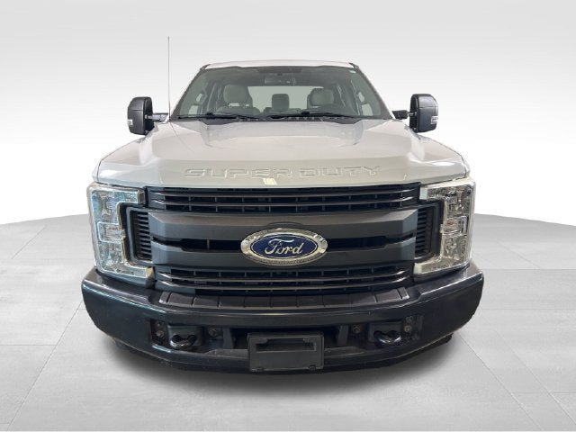 Used 2018 Ford F250 XL w/ Power Equipment Group RWD image 8
