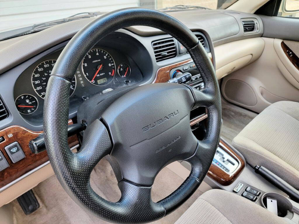 Used 2004 Subaru Outback H6 35th Anniversary Edition AWD/4WD image 8