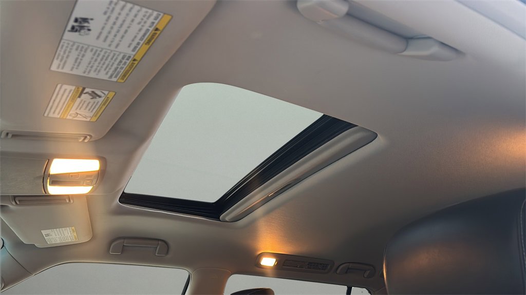 Used 2016 INFINITI QX80 4WD w/ Deluxe Technology Package image 15