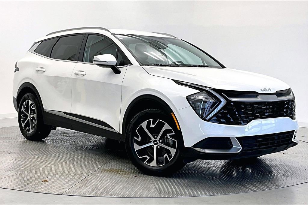 Used 2023 Kia Sportage EX AWD/4WD image 11