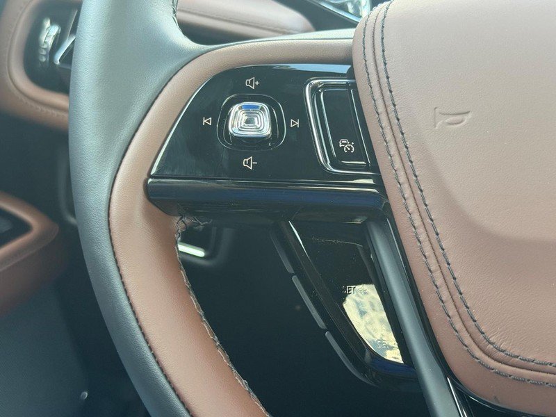 New 2027 Lincoln Aviator Reserve w/ Jet Appearance Package AWD/4WD image 11