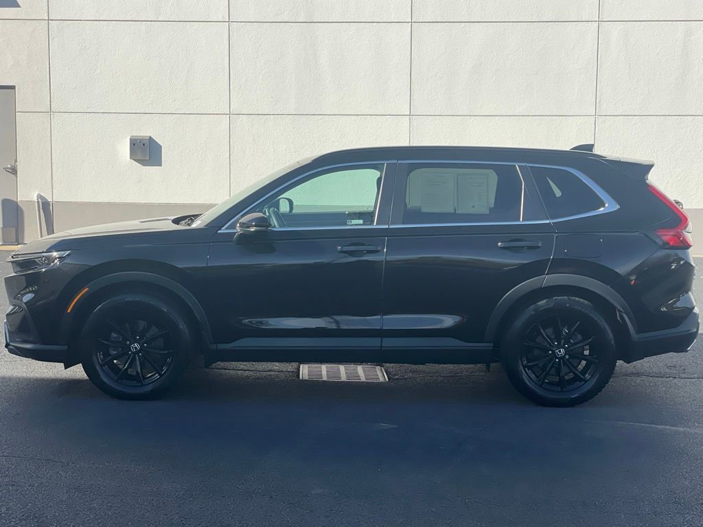 Certified 2024 Honda CR-V Sport-L image 2