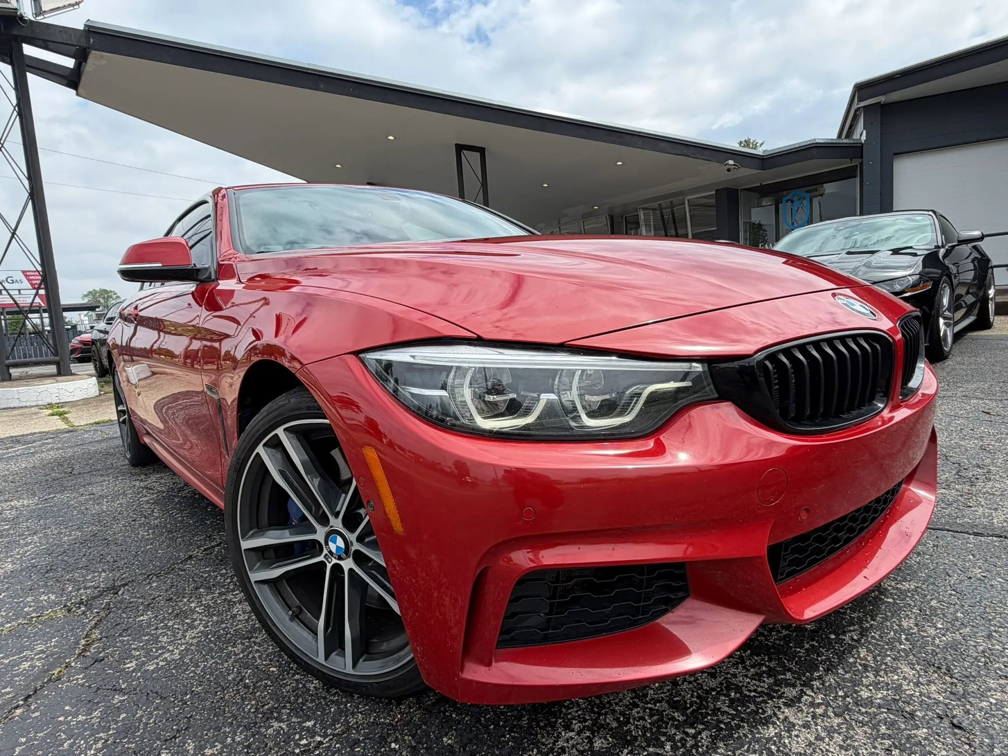 Used 2019 BMW 440i xDrive Coupe w/ M Sport Package AWD/4WD image 3