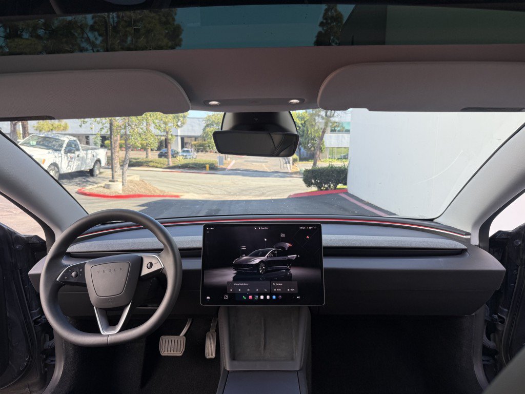Used 2025 Tesla Model 3 Long Range RWD image 13