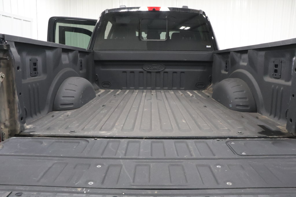 Used 2025 Ford F250 Lariat w/ Lariat Ultimate Package AWD/4WD image 35