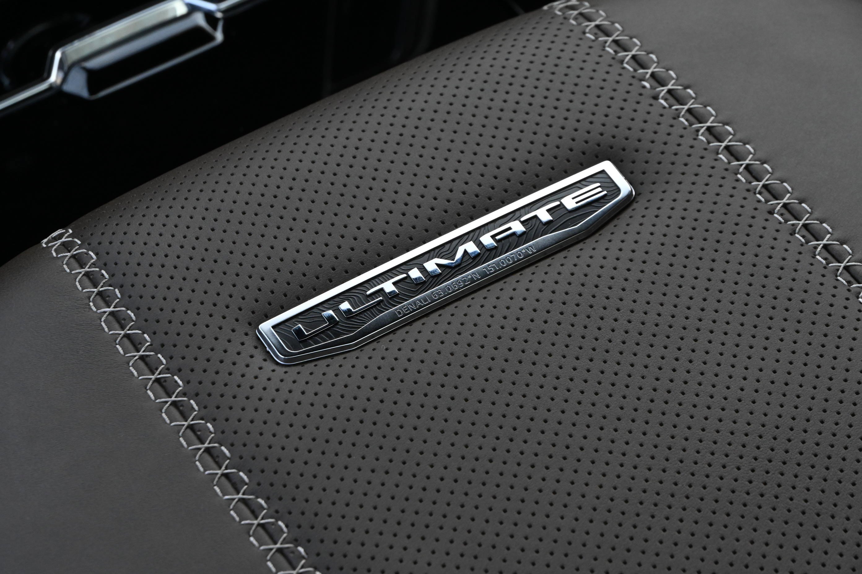 Used 2025 GMC Yukon Denali Ultimate image 26