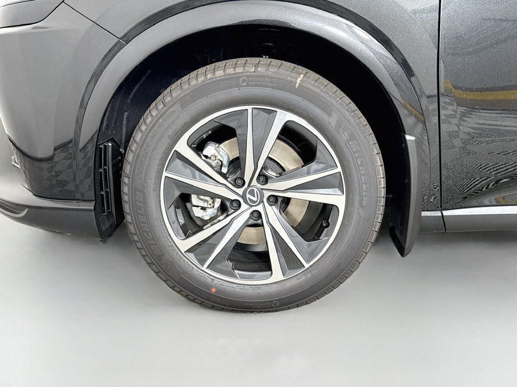 New 2026 Lexus RX 350 FWD image 23