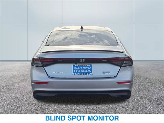 Used 2025 Honda Accord Sport image 8