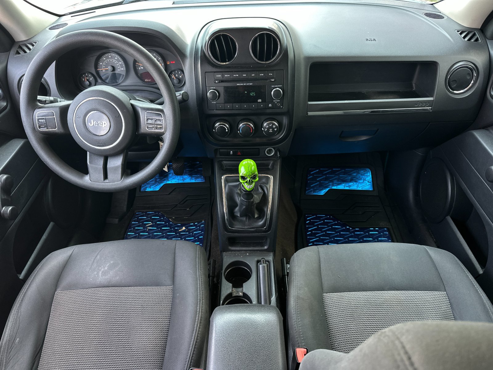 Used 2015 Jeep Patriot Sport FWD image 13