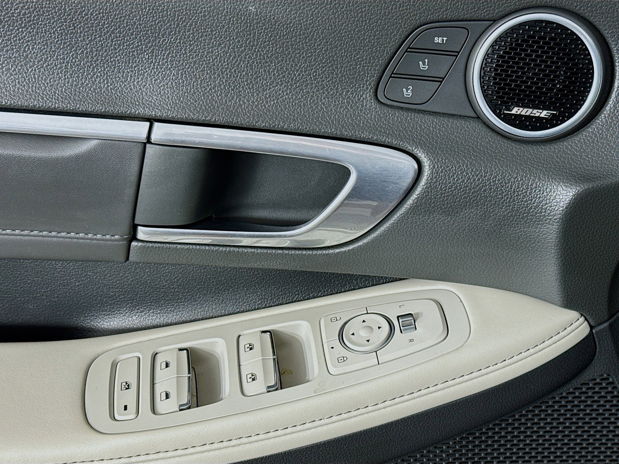 Used 2023 Hyundai Sonata Limited image 23