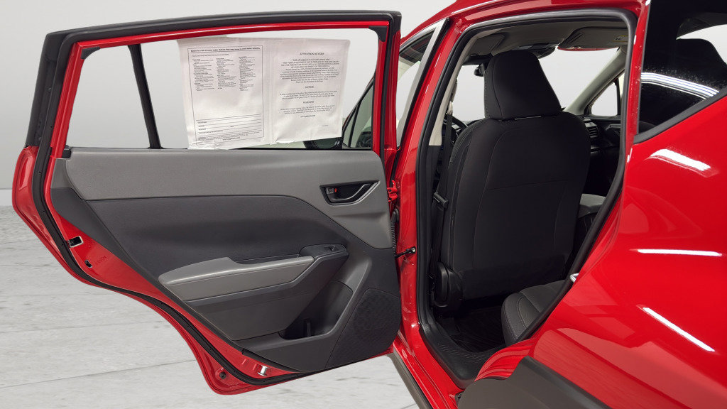 Certified 2025 Subaru Crosstrek 2.0i image 27