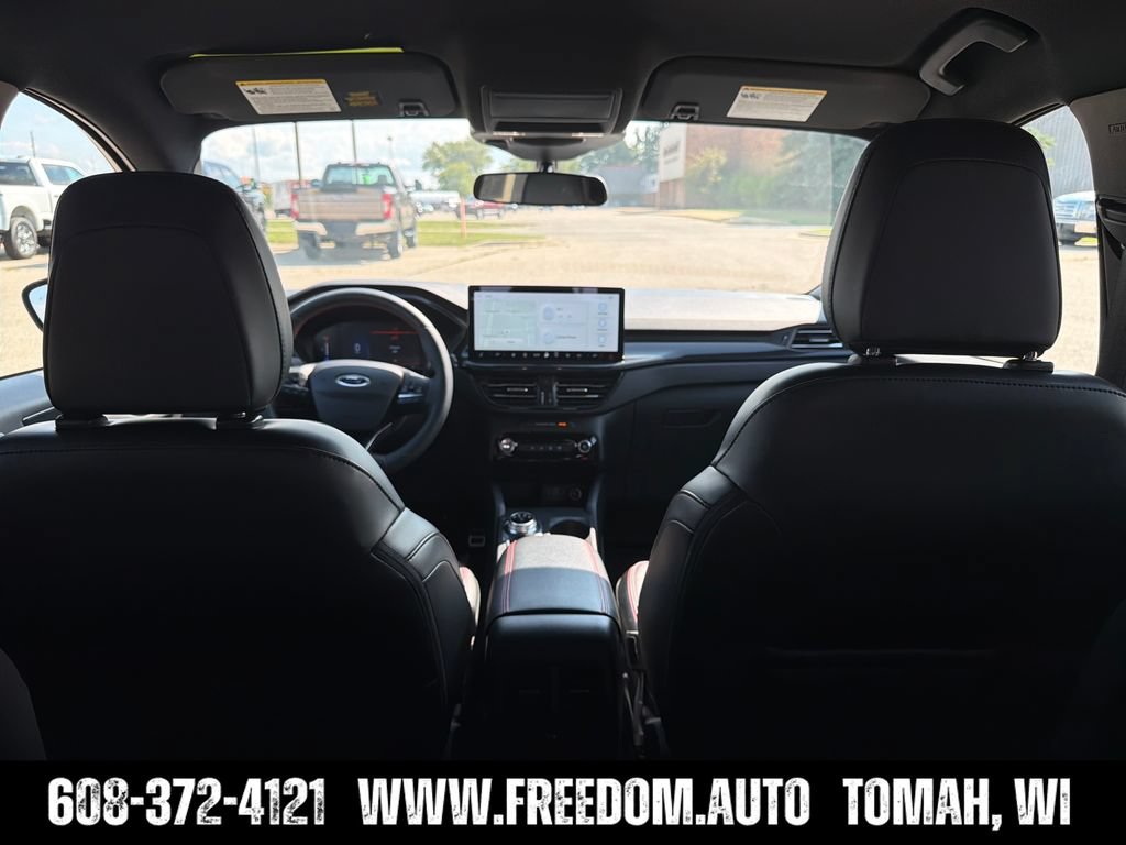 Used 2024 Ford Escape ST-Line w/ Tech Pack #1 AWD/4WD image 26