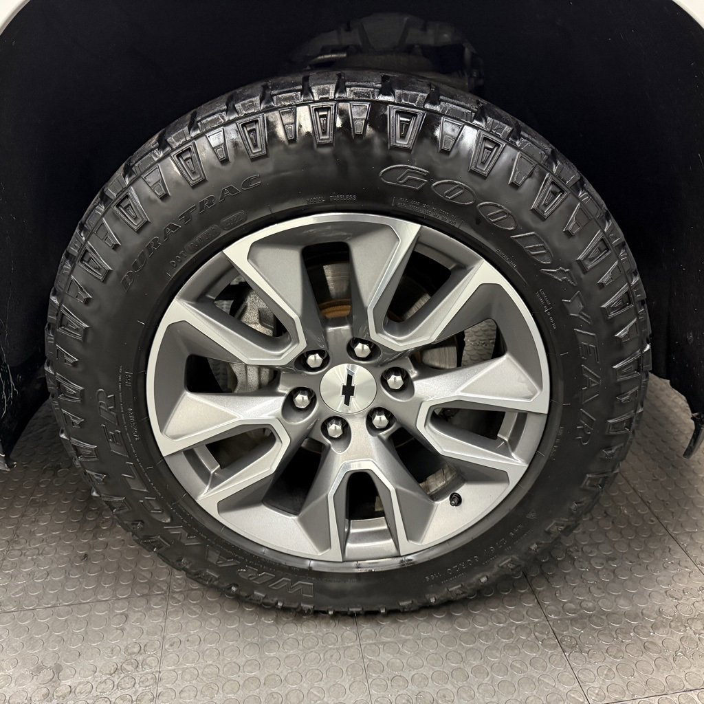 Used 2020 Chevrolet Silverado 1500 RST w/ All-Star Edition image 13