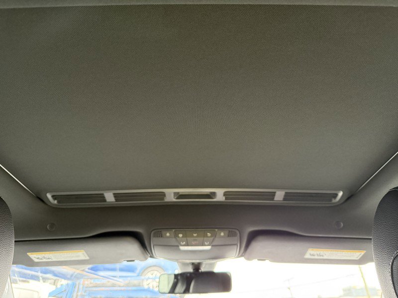 Used 2018 Mercedes-Benz E 300 4MATIC image 35