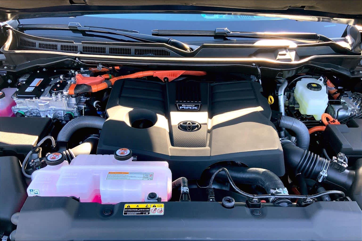 New 2026 Toyota Tundra Platinum AWD/4WD image 16