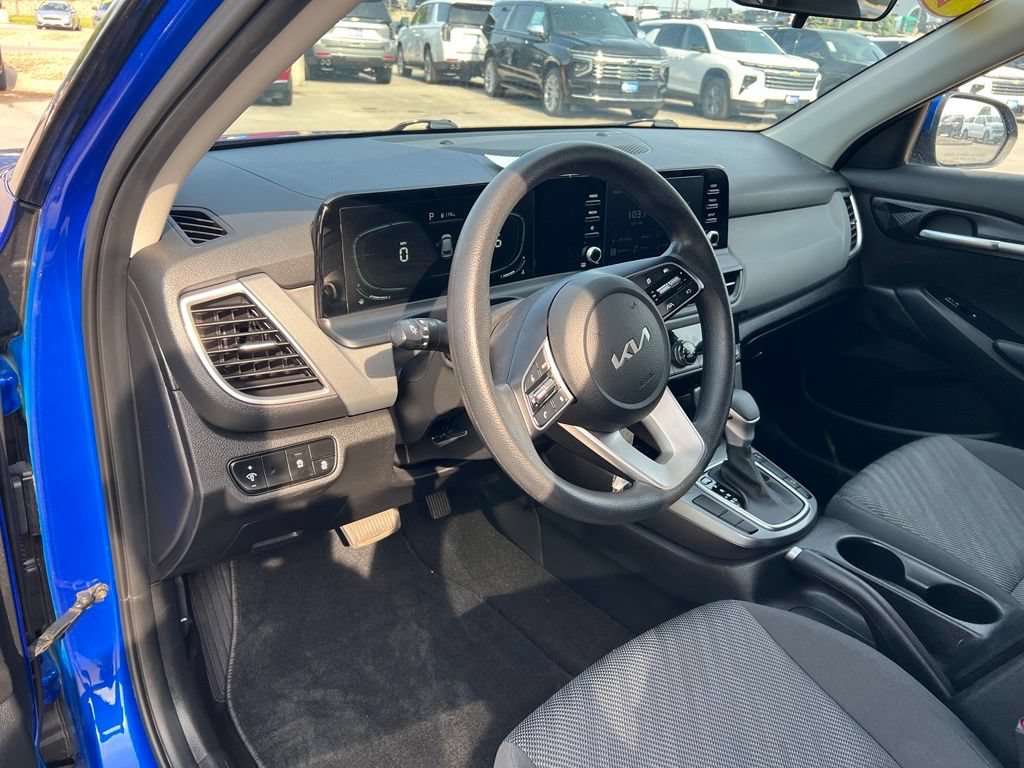 Used 2024 Kia Seltos LX AWD/4WD image 18