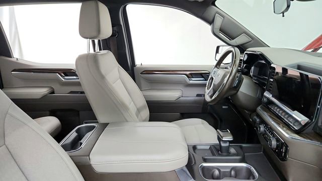 Used 2023 Chevrolet Silverado 1500 LT Trail Boss w/ Convenience Package II image 24