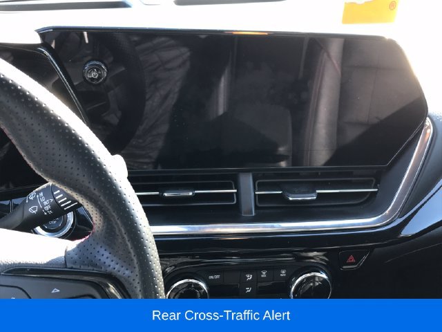 Certified 2024 Chevrolet Trax RS w/ Driver Confidence Package FWD image 5