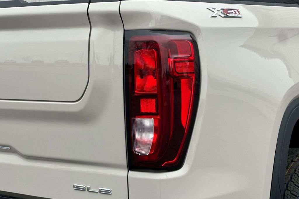 New 2026 GMC Sierra 1500 SLE AWD/4WD image 7