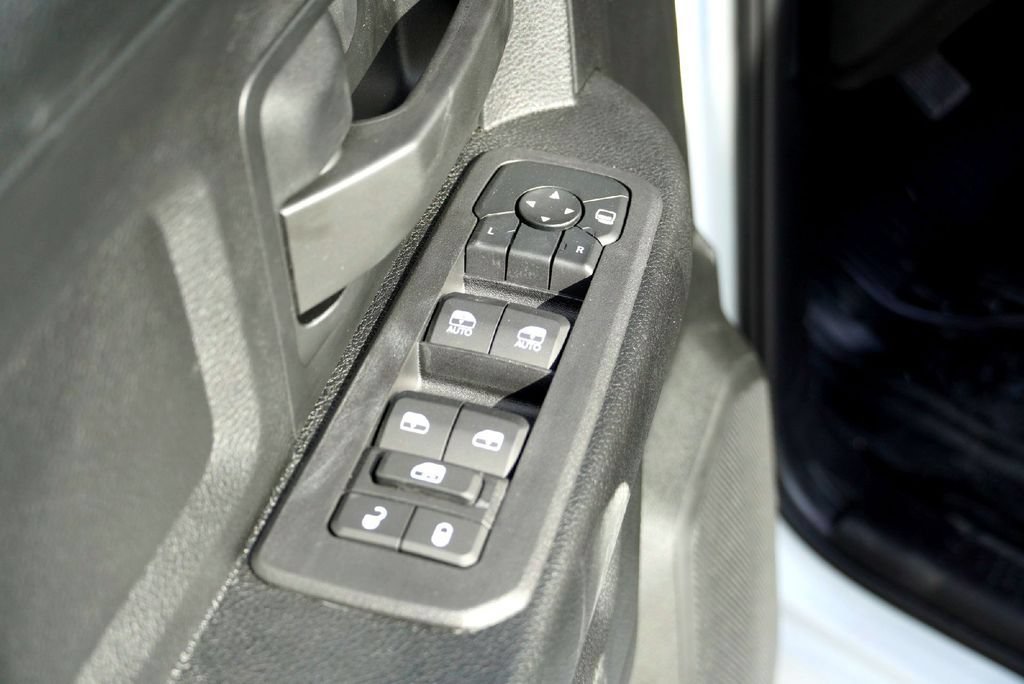 New 2026 RAM 3500 Tradesman AWD/4WD image 19