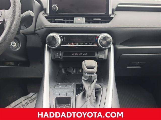 Certified 2024 Toyota RAV4 LE AWD/4WD image 13
