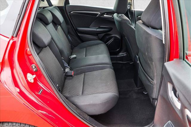 Used 2018 Honda Fit EX image 24