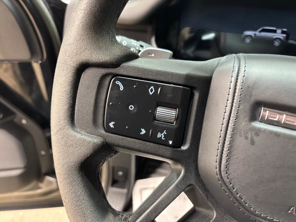 Used 2023 Land Rover Defender 110 V8 image 21