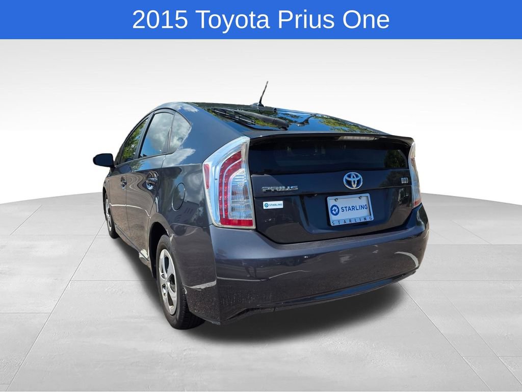 Used 2015 Toyota Prius Three w/ Solar Roof Package FWD image 7