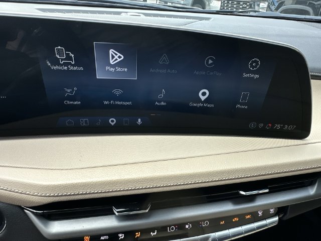 Certified 2024 Cadillac XT4 Luxury w/ Cold Weather Package FWD image 24