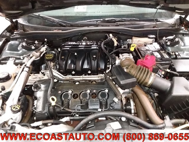 Used 2010 Mercury Milan Premier image 9