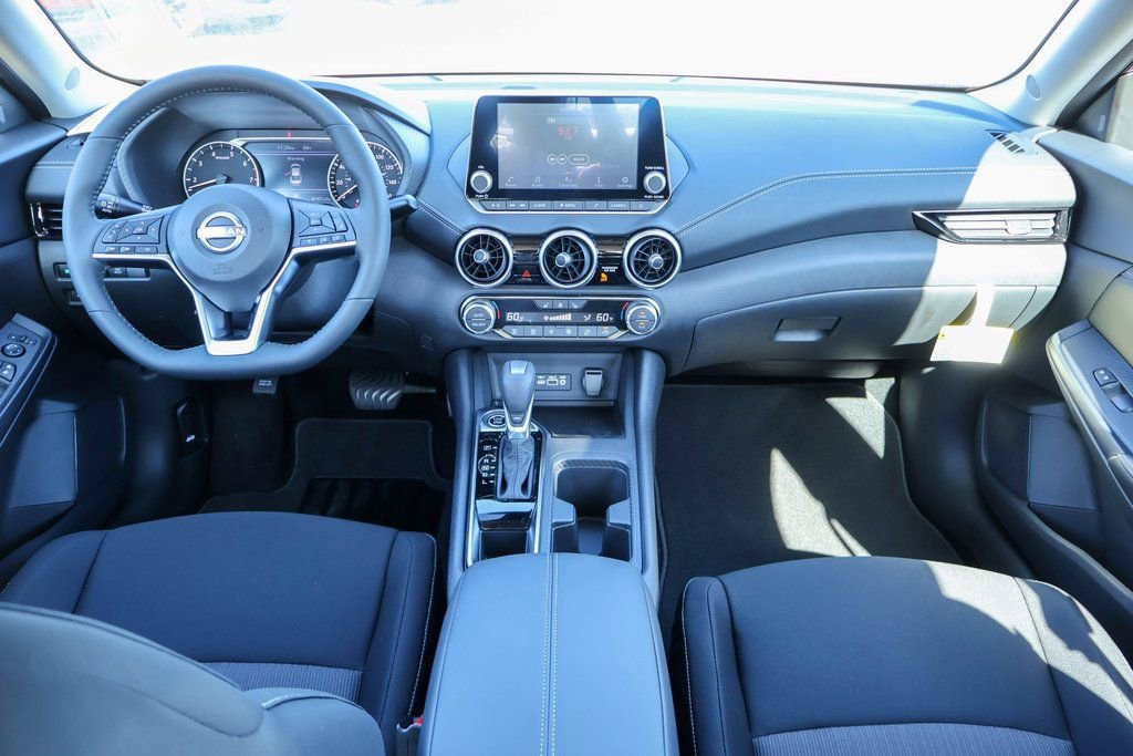 New 2025 Nissan Sentra SV w/ All-Weather Package image 6