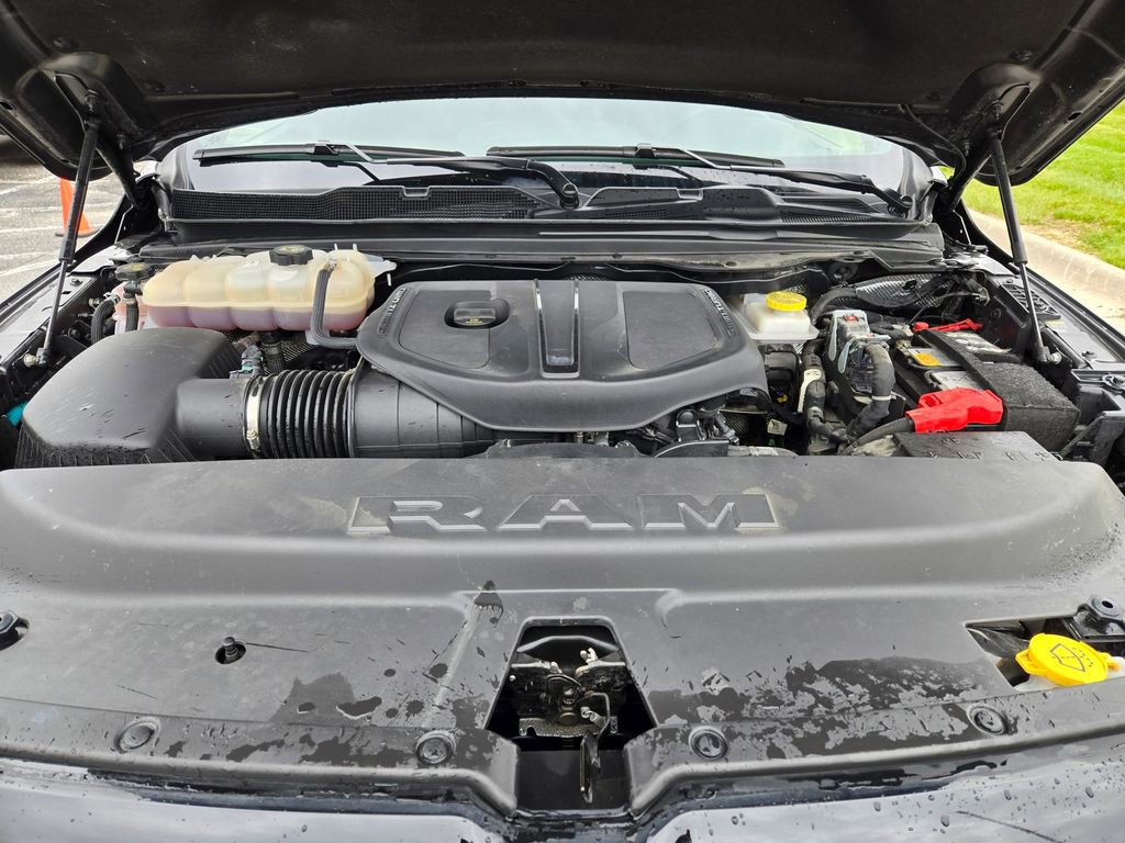 Used 2025 RAM 1500 Big Horn AWD/4WD image 33