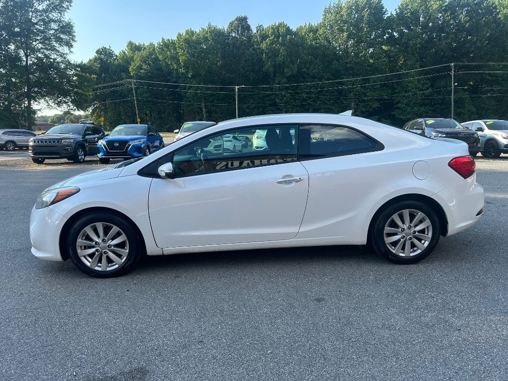 Used 2015 Kia Forte Koup EX FWD image 4