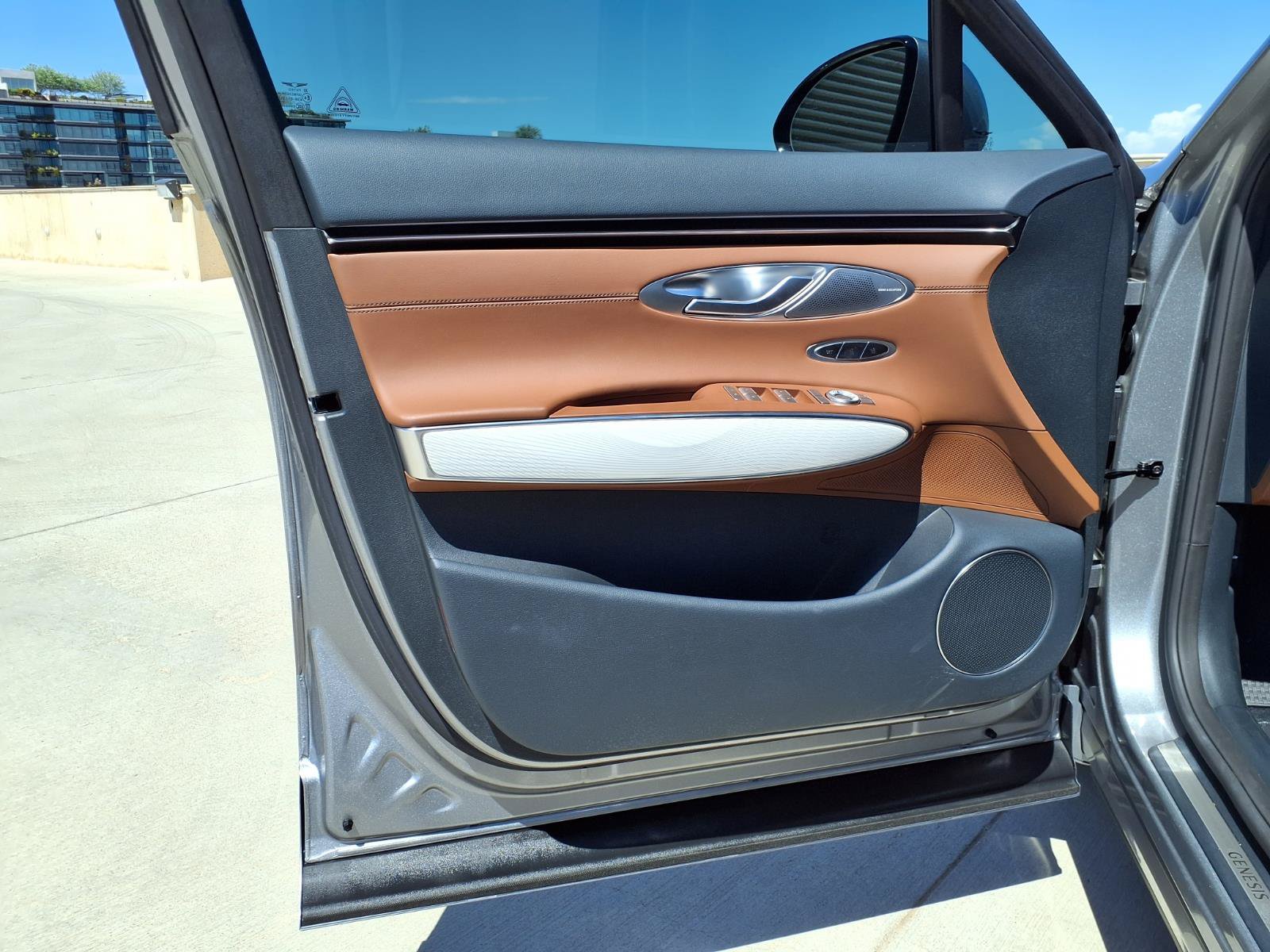 Certified 2026 Genesis GV70 2.5T Advanced AWD/4WD image 21